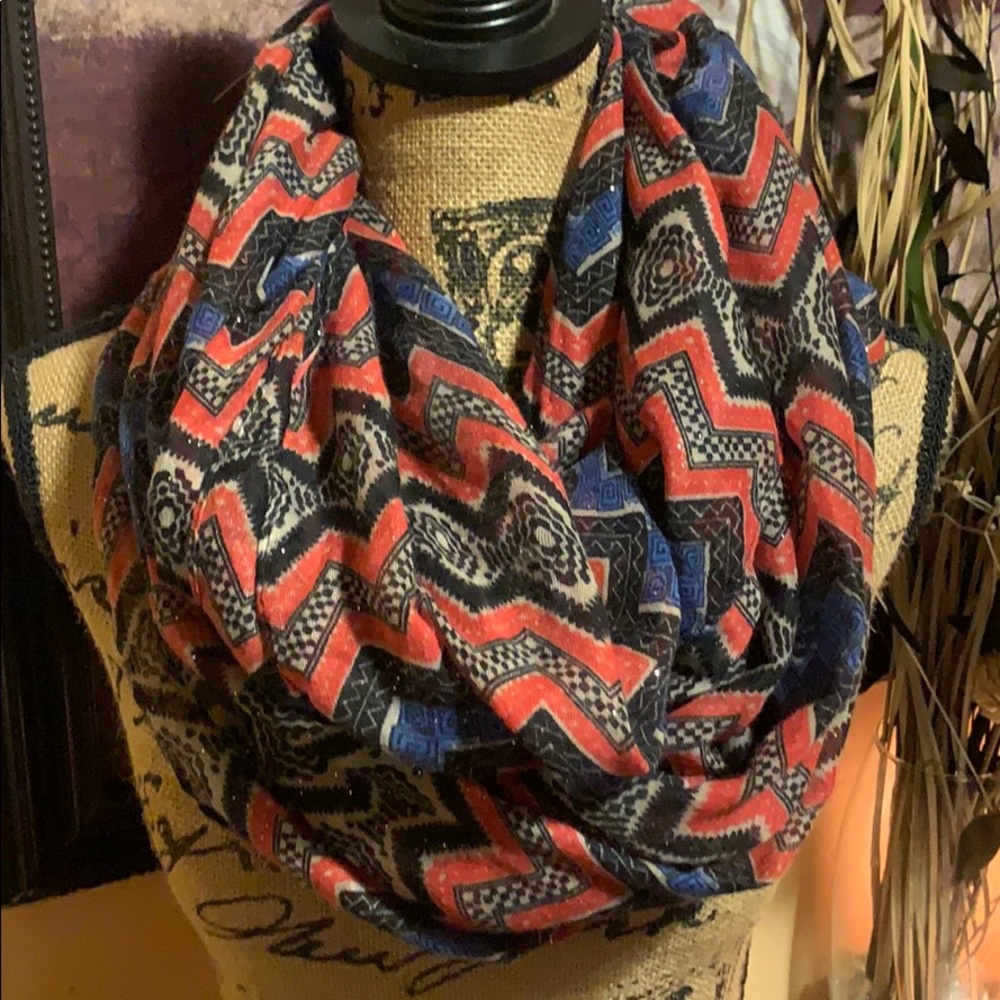 Colorful infinity scarf 🧣